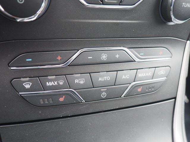 2017 Ford Edge SEL 4dr Crossover